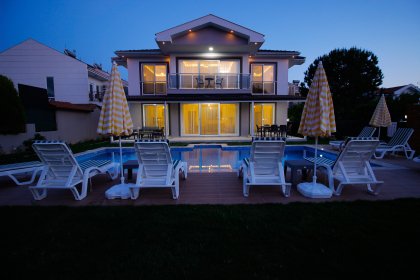 Villa Batu Luxury (1536)