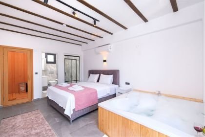 Villa Cocos Serinlik | Çalış Plajı'na Yürüme Mesafesinde Saunalı ve Jakuzili Lüks Tatil Villası (1673)