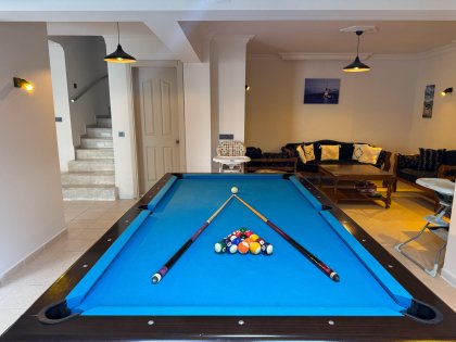 Villa Dolphin (2053)