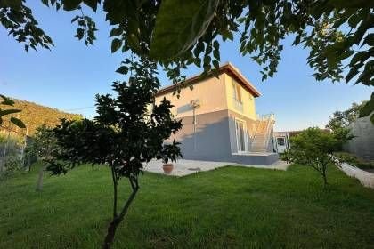 Villa Platon (1321)