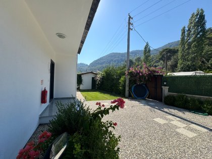 Villa Sunflower (1562)