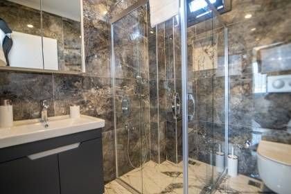 Villa Uysal Parla Güneşi | Fethiye Merkezde Özel Havuzlu ve Geniş Bahçeli Tatil Villası (1046)