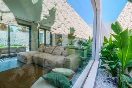 Villa Vio Pilea Bliss (1295)