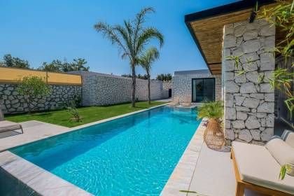 Villa Vio Pilea Bliss (1295)